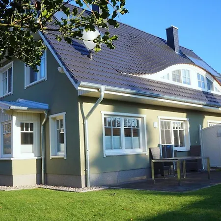 Holiday home Rosenbergsiedlung _lille Hus 3_ Zingst